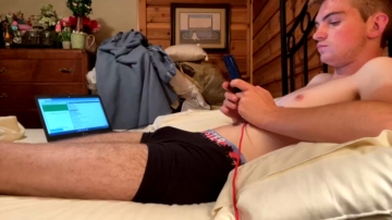 Camden3022  19-07-2021 video schoolgirl